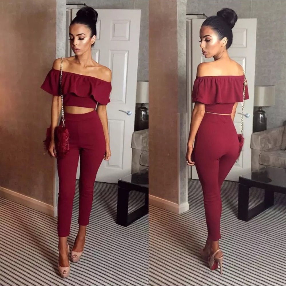 *LAST ONE* Red Off Shoulder Ruffle Two Piece